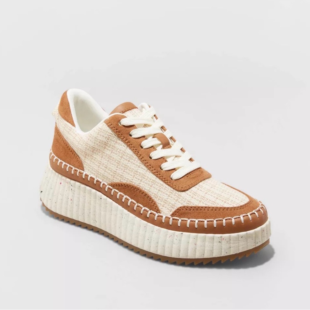 Universal Thread Tan and Cream Platform Sneakers